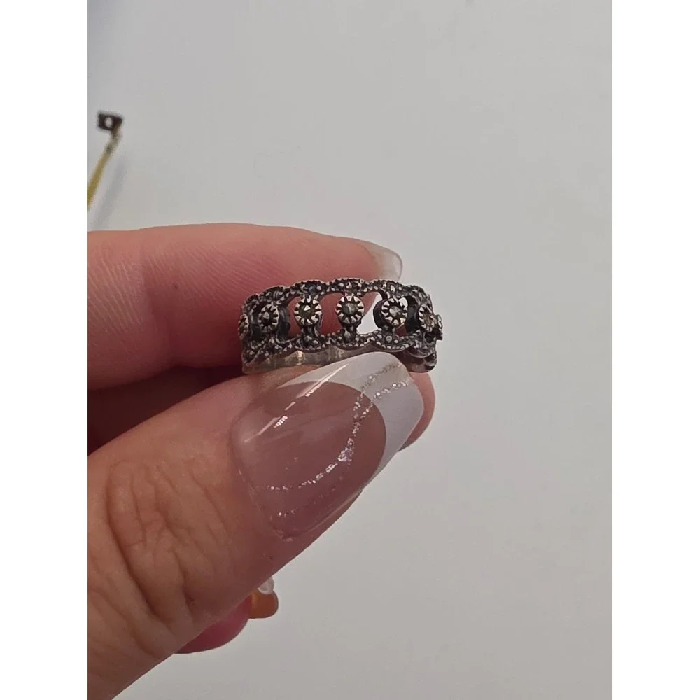 Vintage 925 Sterling Silver Marcasite Filigree Scalloped Band Ring Size 8.5